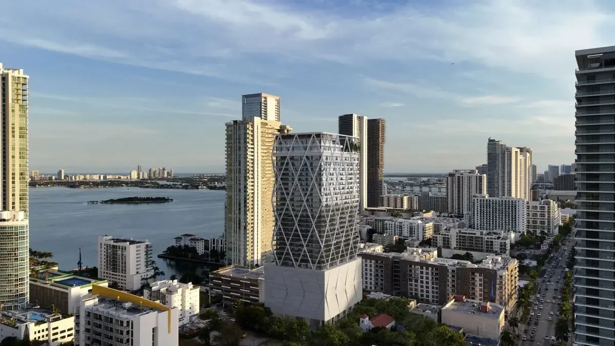 HQ Residences Miami building